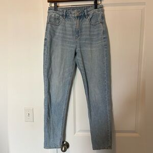 American eagle mom jeans